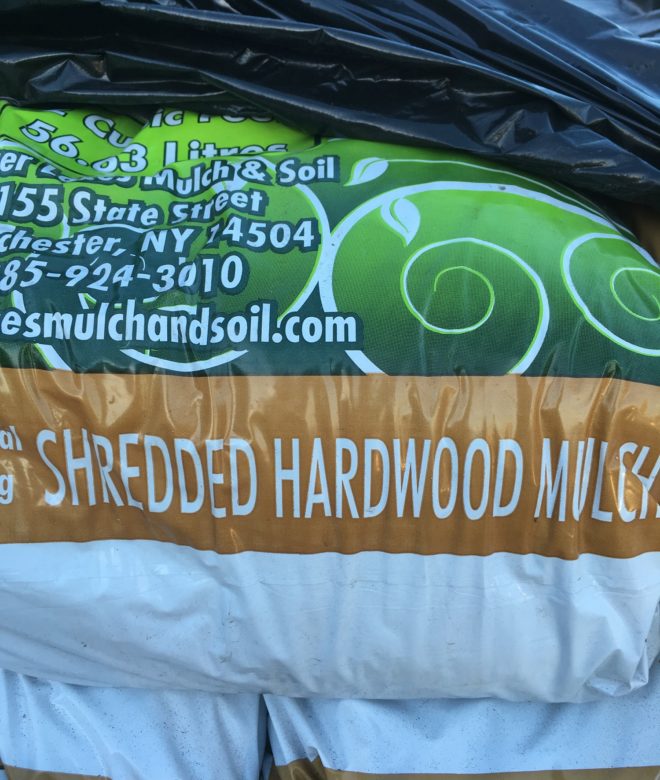 Shredded Hardwood Mulch – Bagged