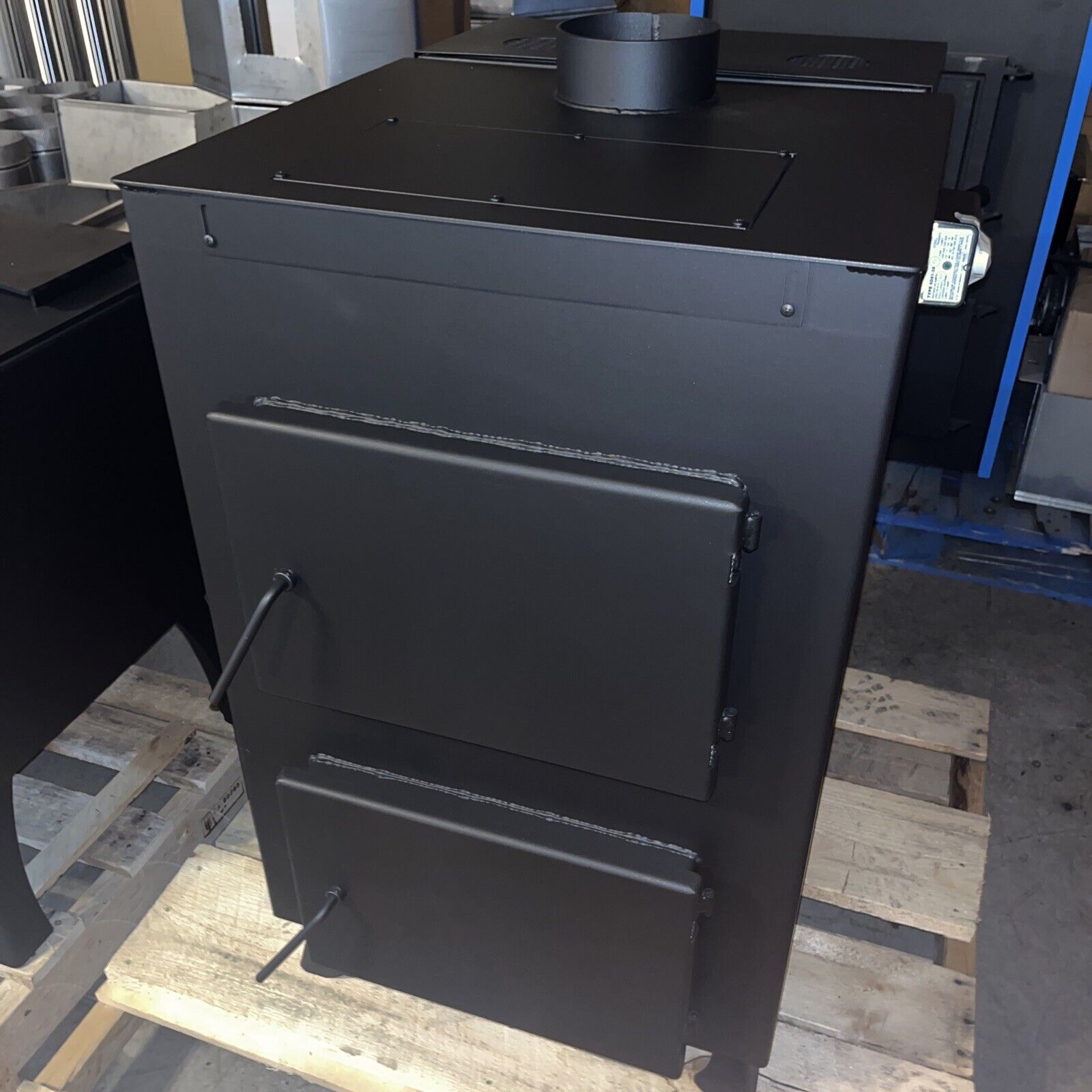 Keystoker 90 Econo Auto Feed Coal Stove Direct Vent The Coal Shop