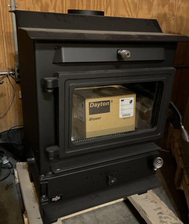 Hitzer 254 Stove w/ Blower (SOLD OUT)